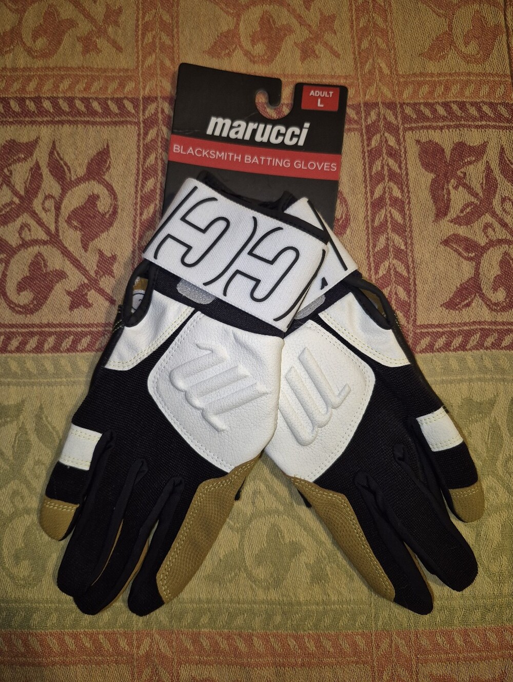 Marucci Blacksmith Full Wrap Wrist Batting Gloves Adult Medium And Large NWT